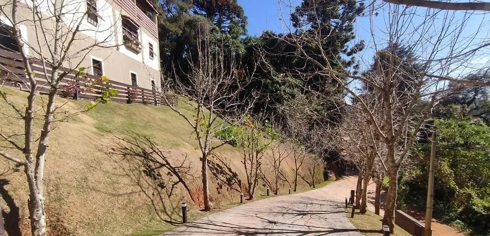 Morada Dos Platanos - Suites Campos do Jordao 0*,