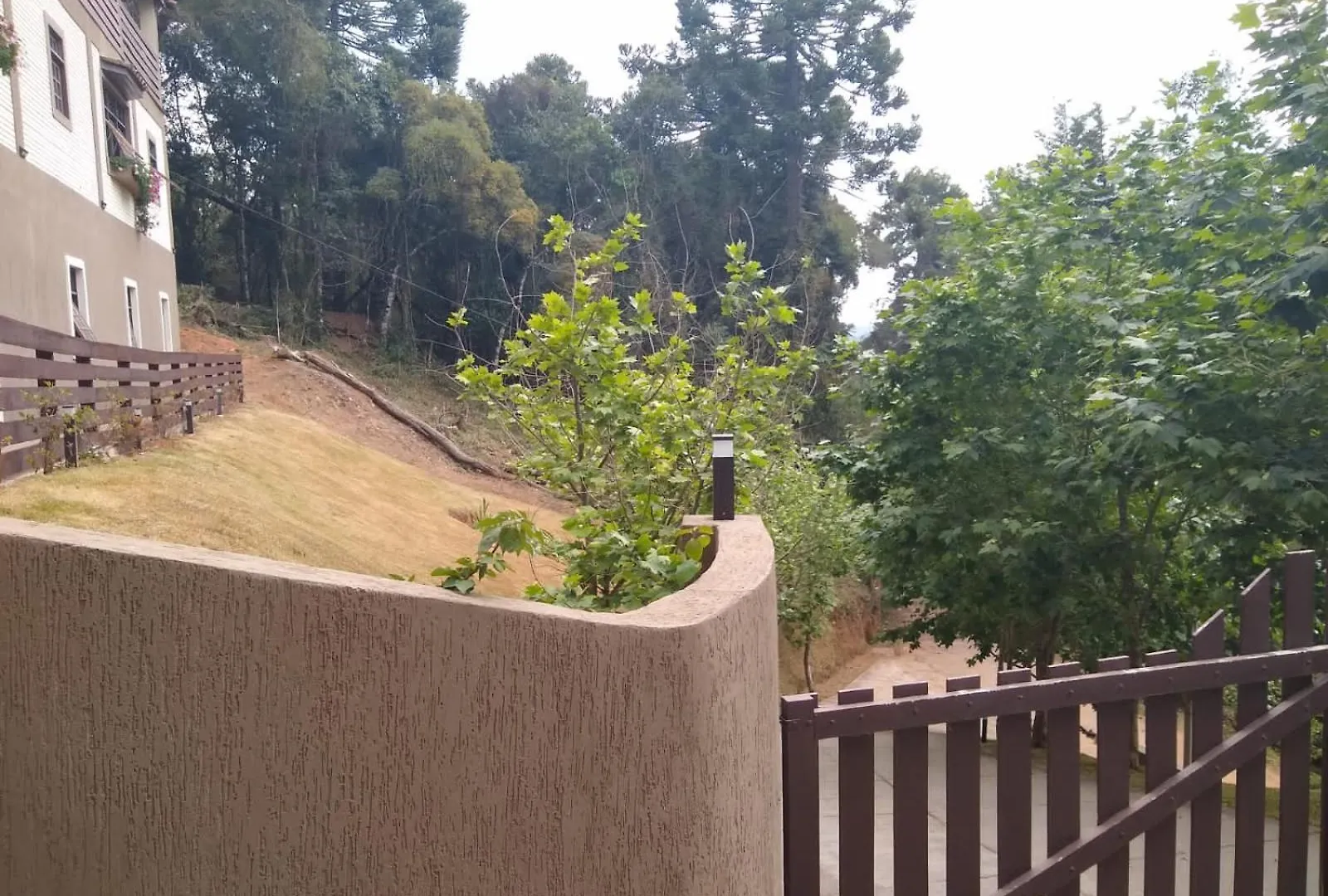 Guest house Morada Dos Platanos - Suites Campos do Jordao