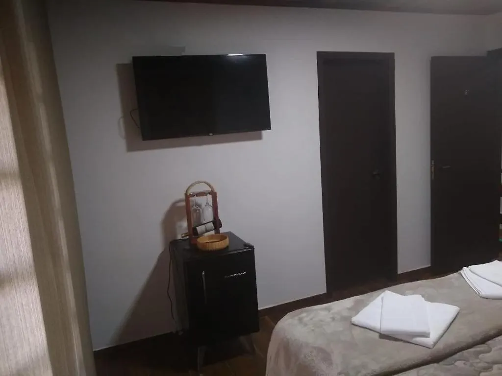 Morada Dos Platanos - Suites Campos do Jordao