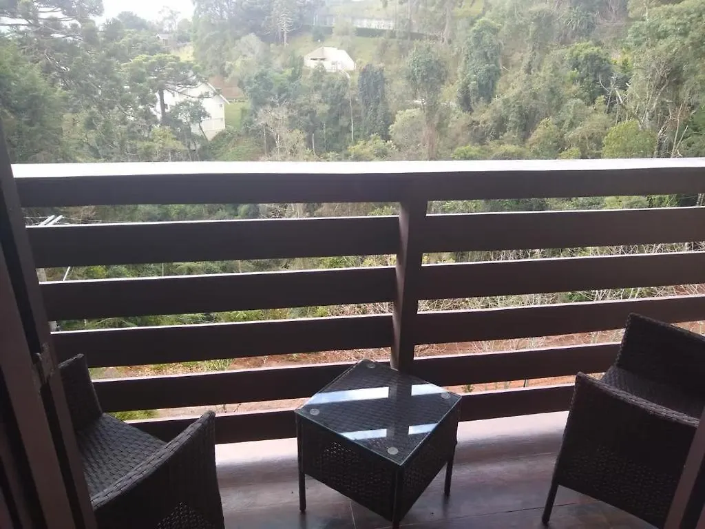 Guest house Morada Dos Platanos - Suites Campos do Jordao Brazil